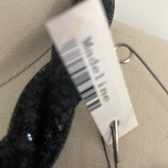 Sparkle! Black Crystal and Netting Necklace and Bracelet set. Great Gift! - Picture 4 of 4